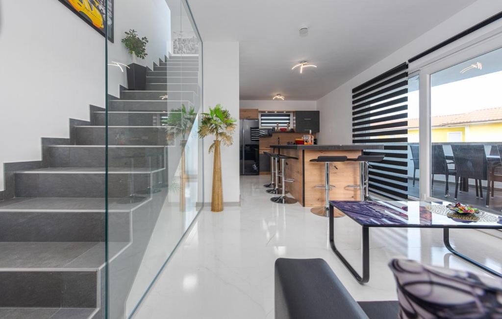 Luxurioeses Penthouse Welle Mit Whirlpool, Grill Und Meerblick فير المظهر الخارجي الصورة