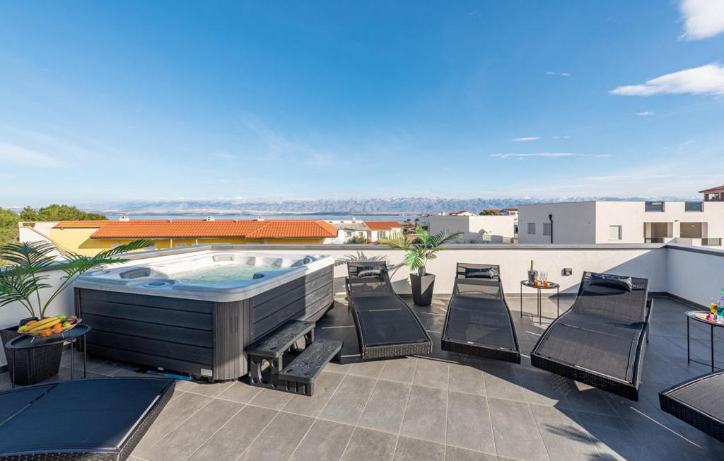Luxurioeses Penthouse Welle Mit Whirlpool, Grill Und Meerblick فير المظهر الخارجي الصورة